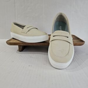 Dr. Scholls Nova Moc Sneakers Loafers Size 8 Light Cream Slip On Cushioned